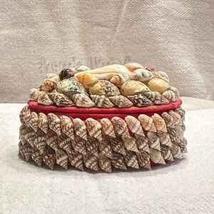 Shell Decorated Trinket Box
